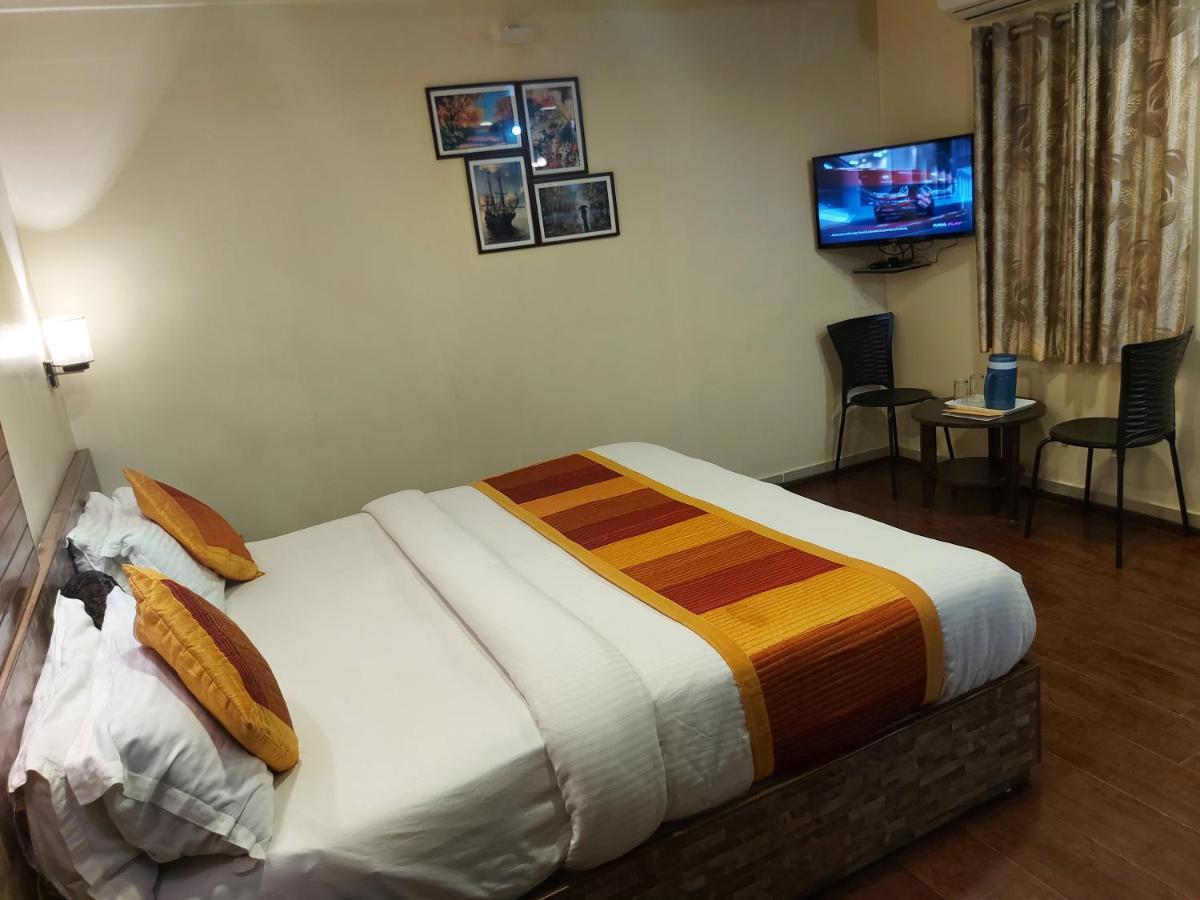 Shaleen Elegance Homestay Nakki Lake 400 Meters Mount Abu Esterno foto